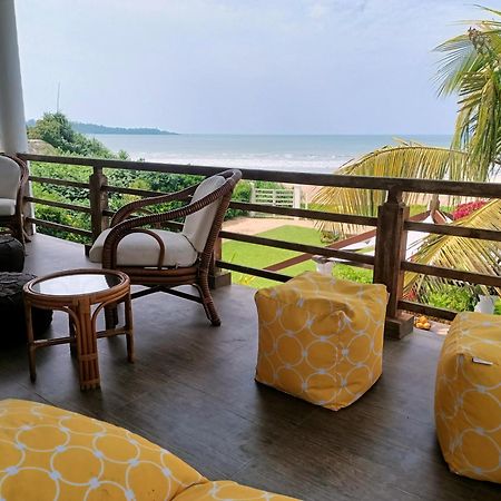 Santi Beach House With Pool & Beach Weligama Ruang foto
